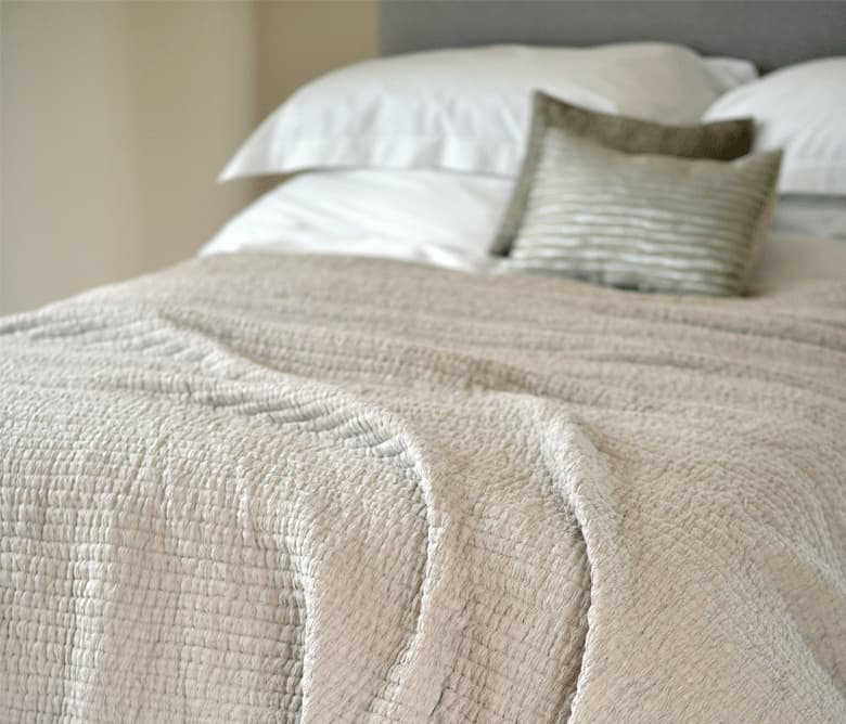 woven bedspreads